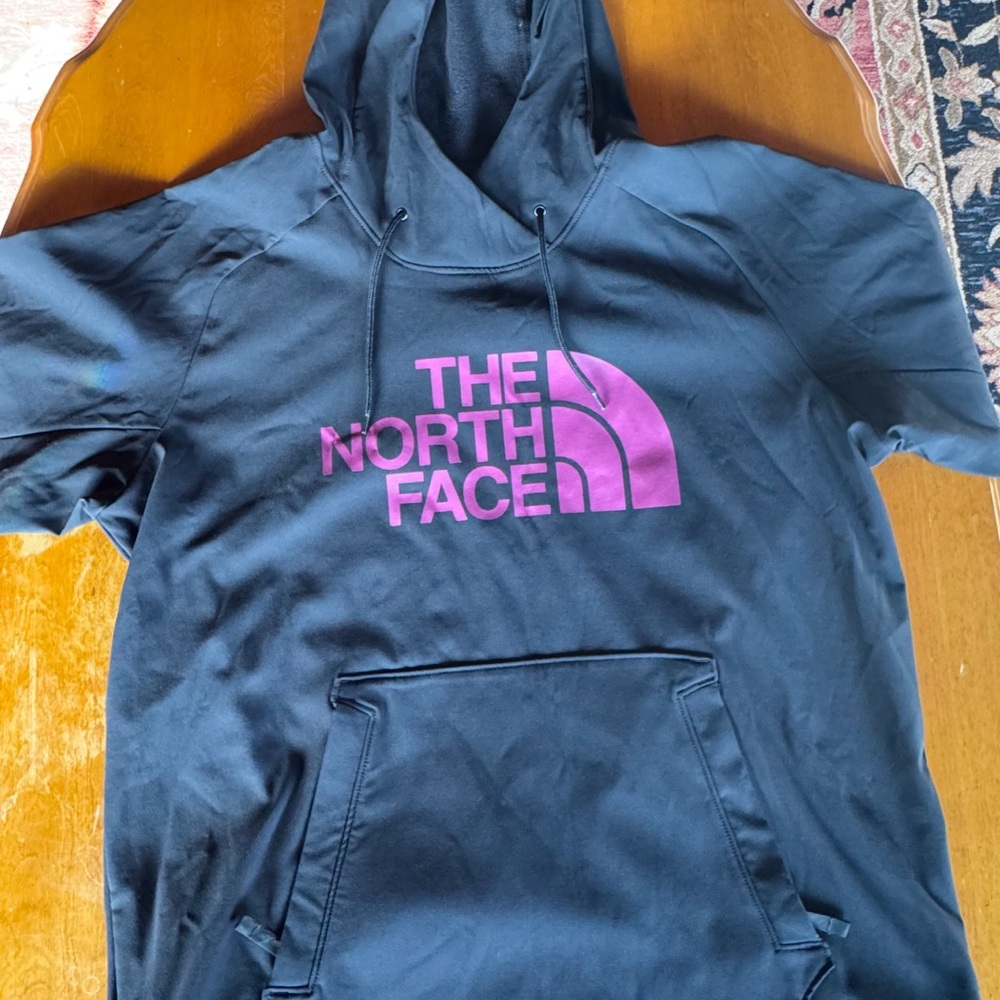 NorthFace waterproof ski/snowboard hoodie NEW